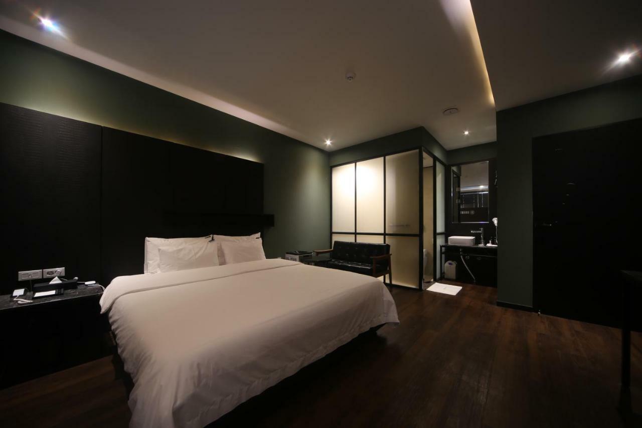 Beomil Brown Dot Hotel Busan