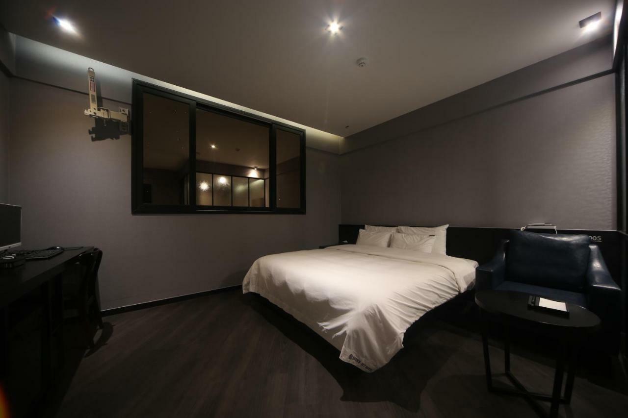 Beomil Brown Dot Hotel Busan