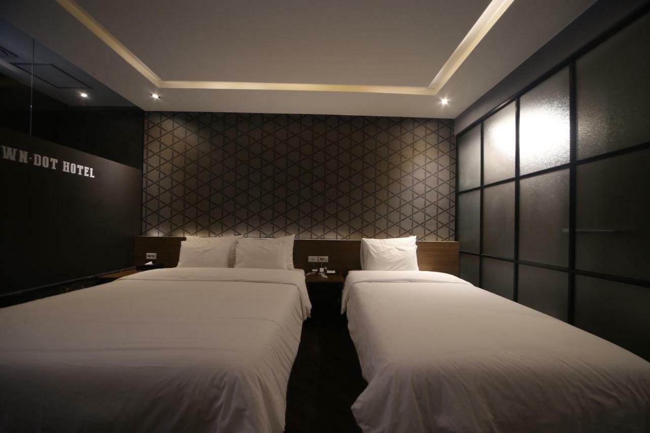 Beomil Brown Dot Hotel 2*