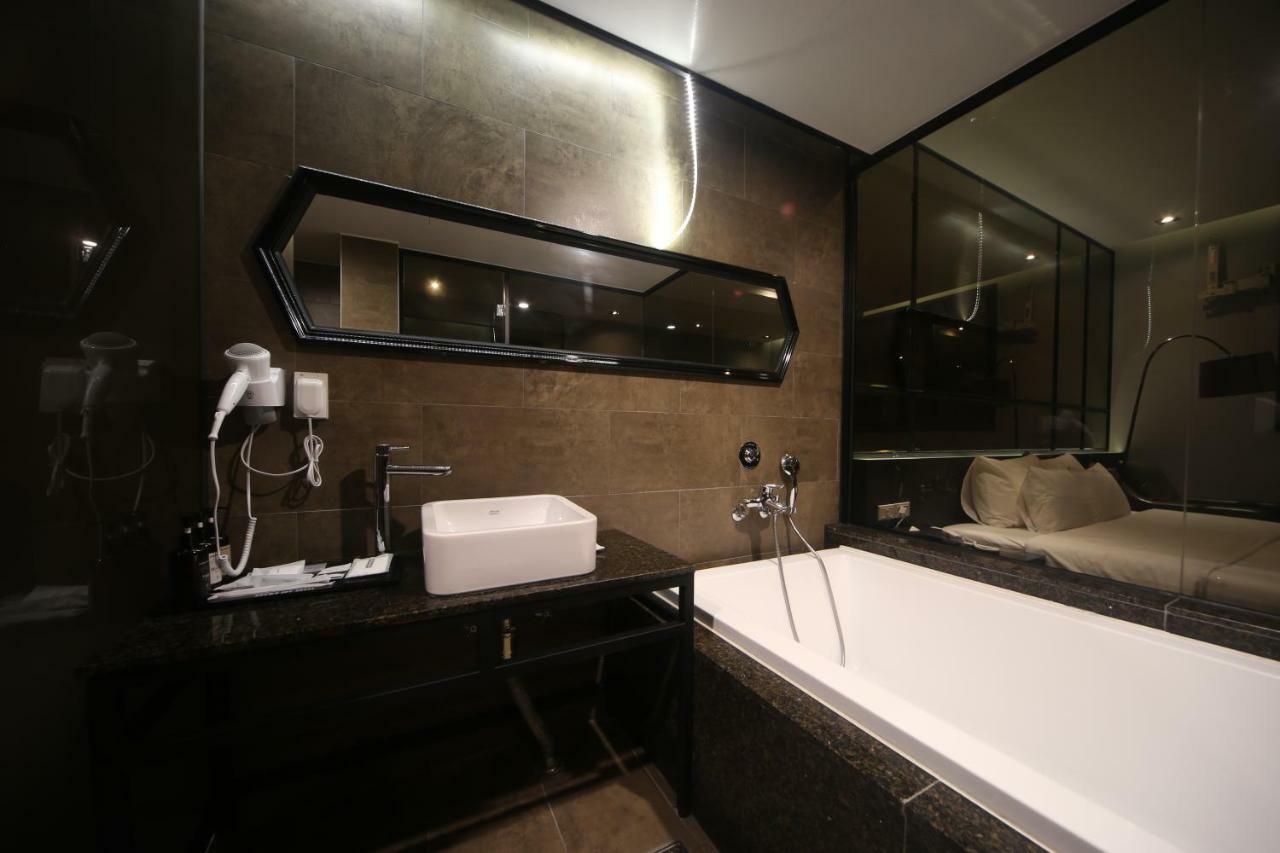 Beomil Brown Dot Hotel 2*