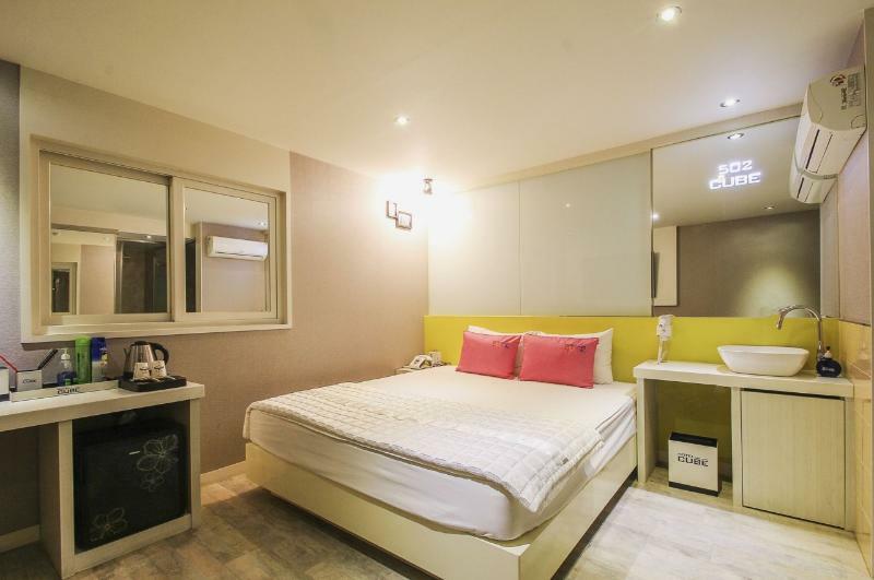 Cube Hotel Busan