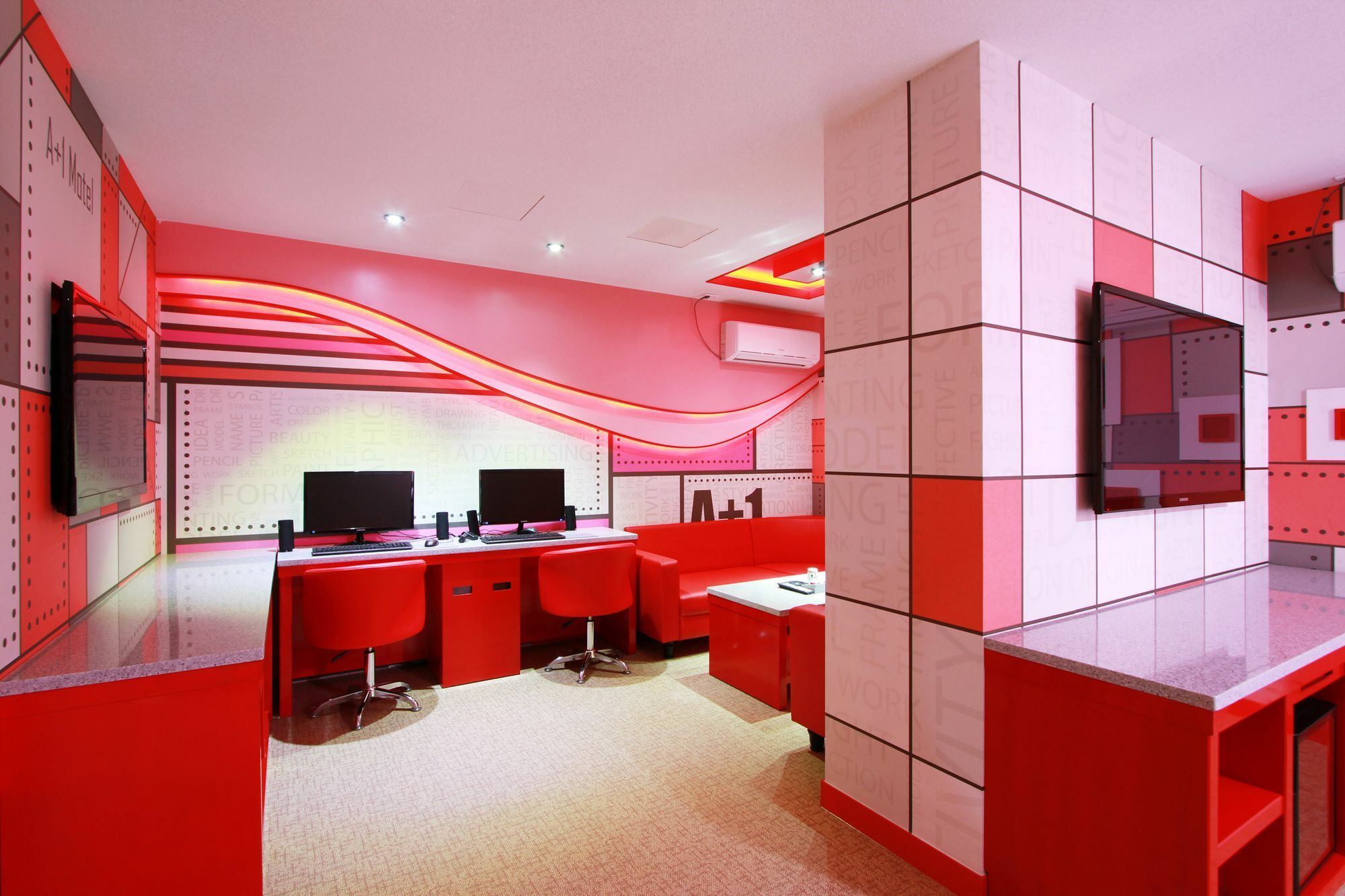 Hotel A One 2*