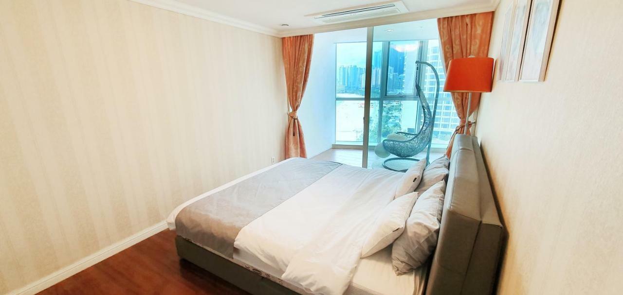 Pale De Cz Ocean View