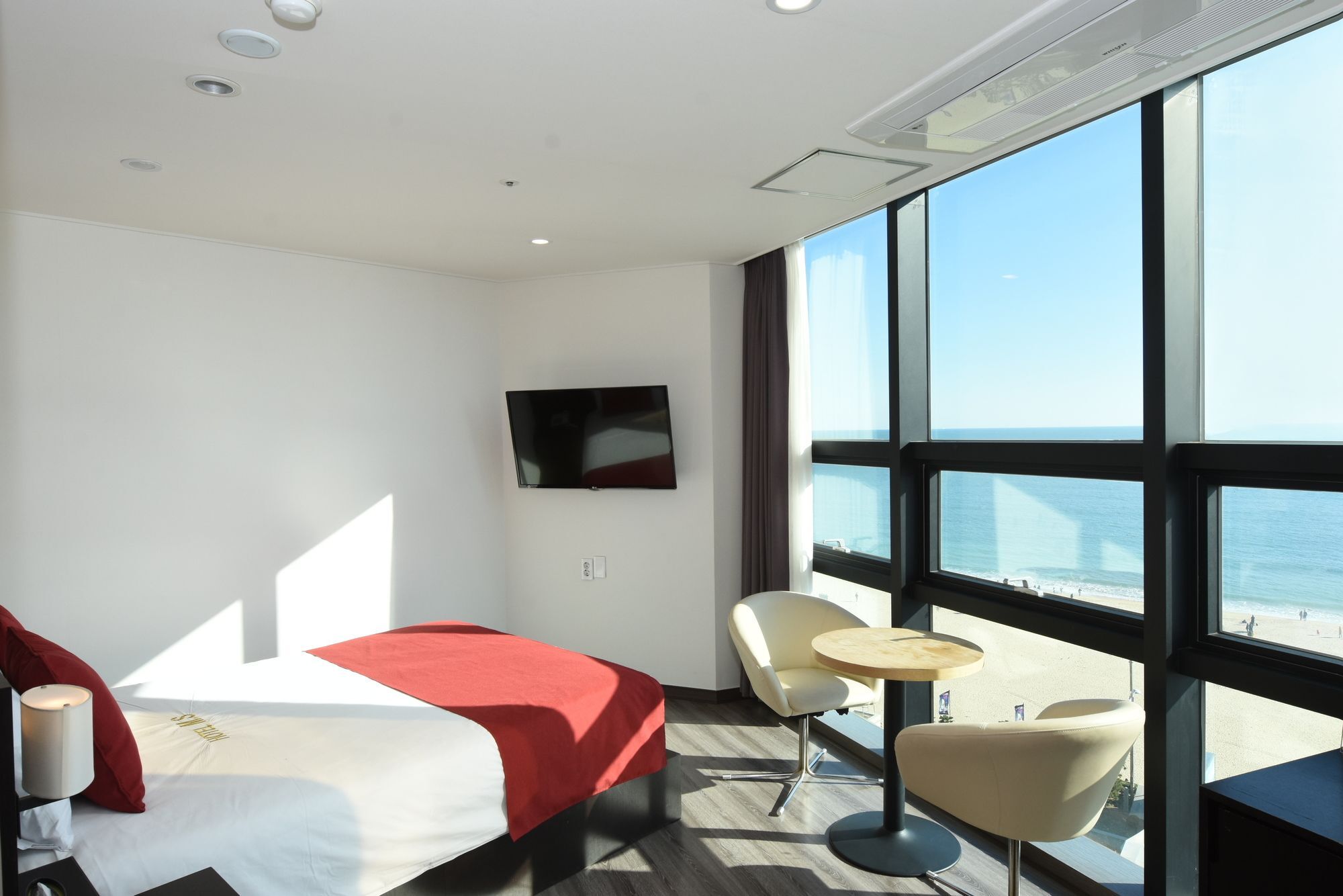 Ms 3* Busan