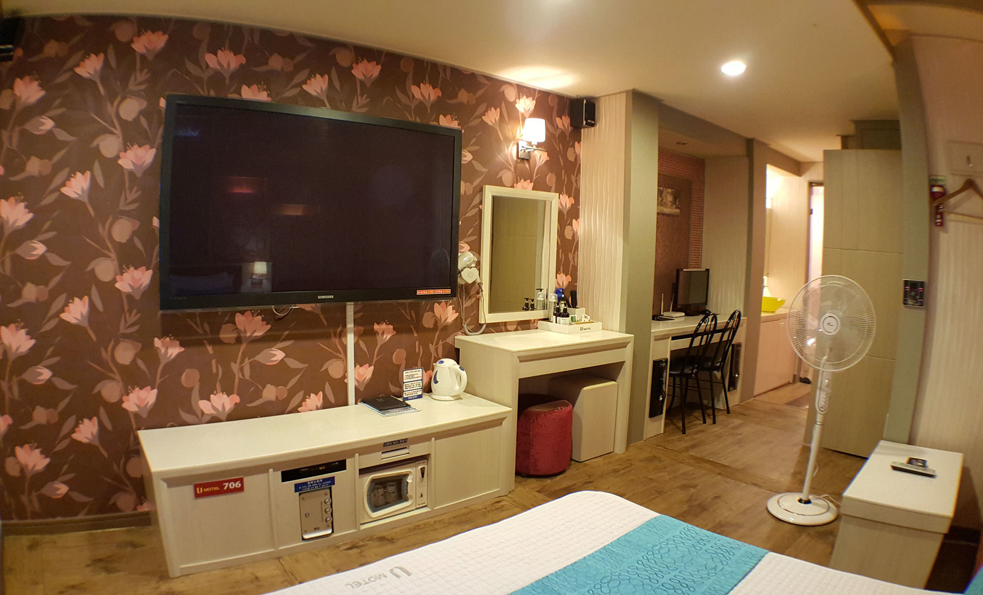 U Hotel 2*