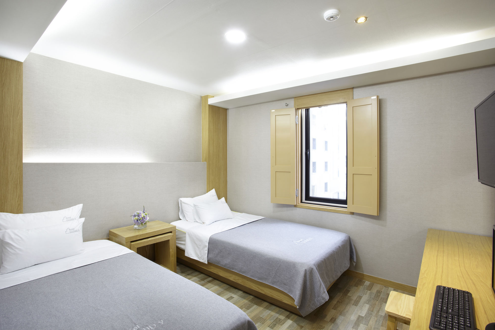 Hotel Cloud 9