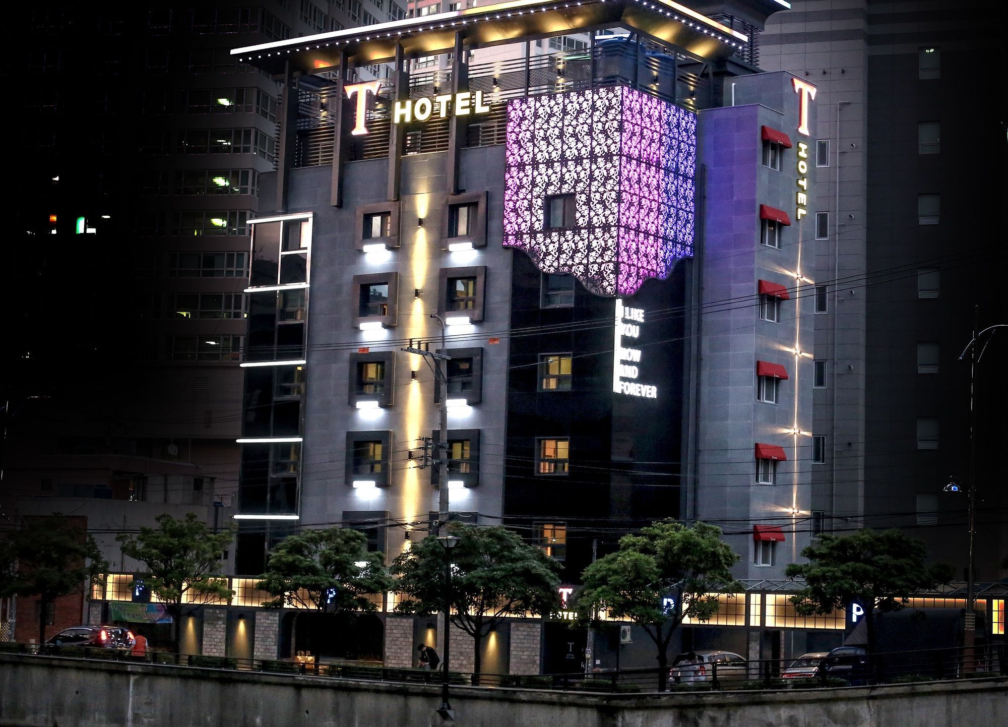 T 2* Busan