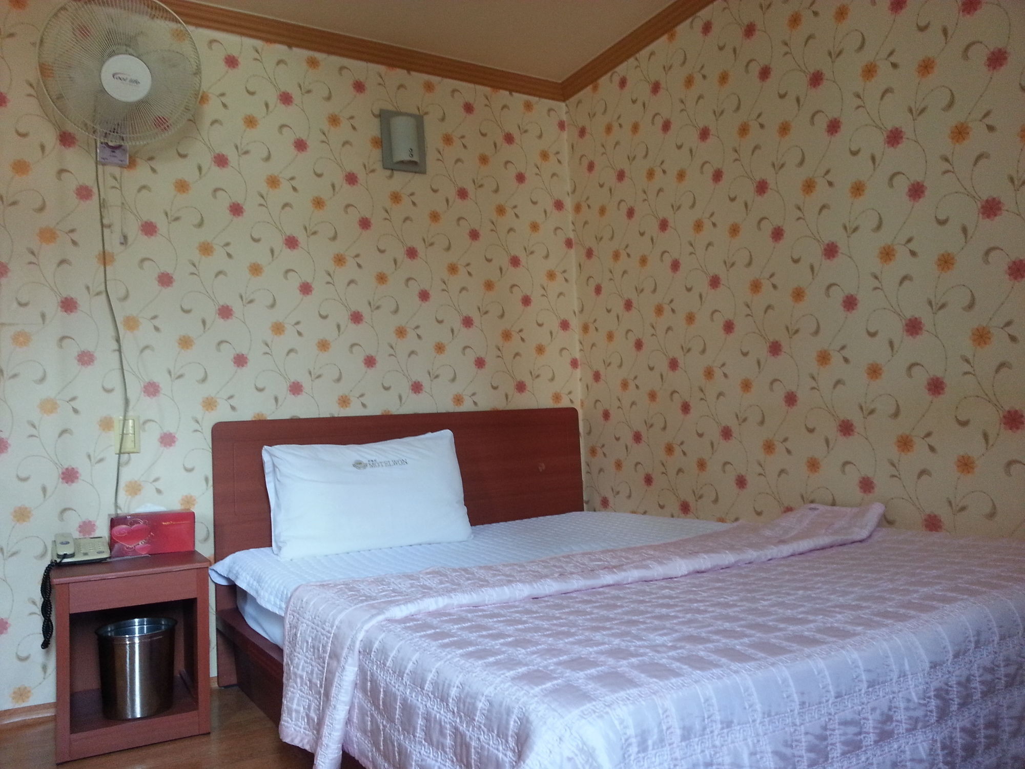 Nampo One Motel Busan