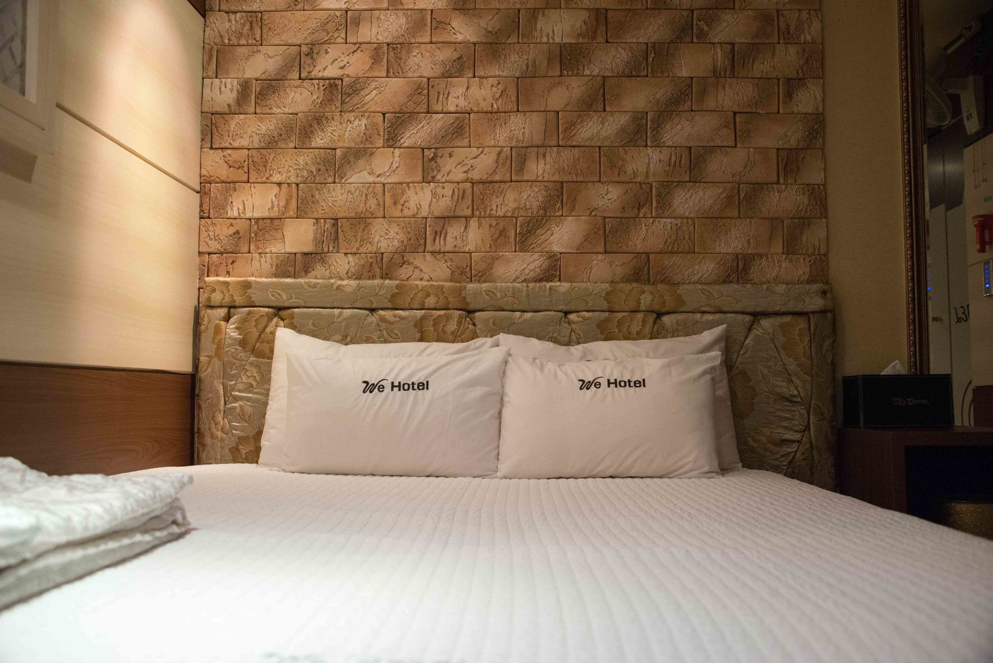 We Motel Busan