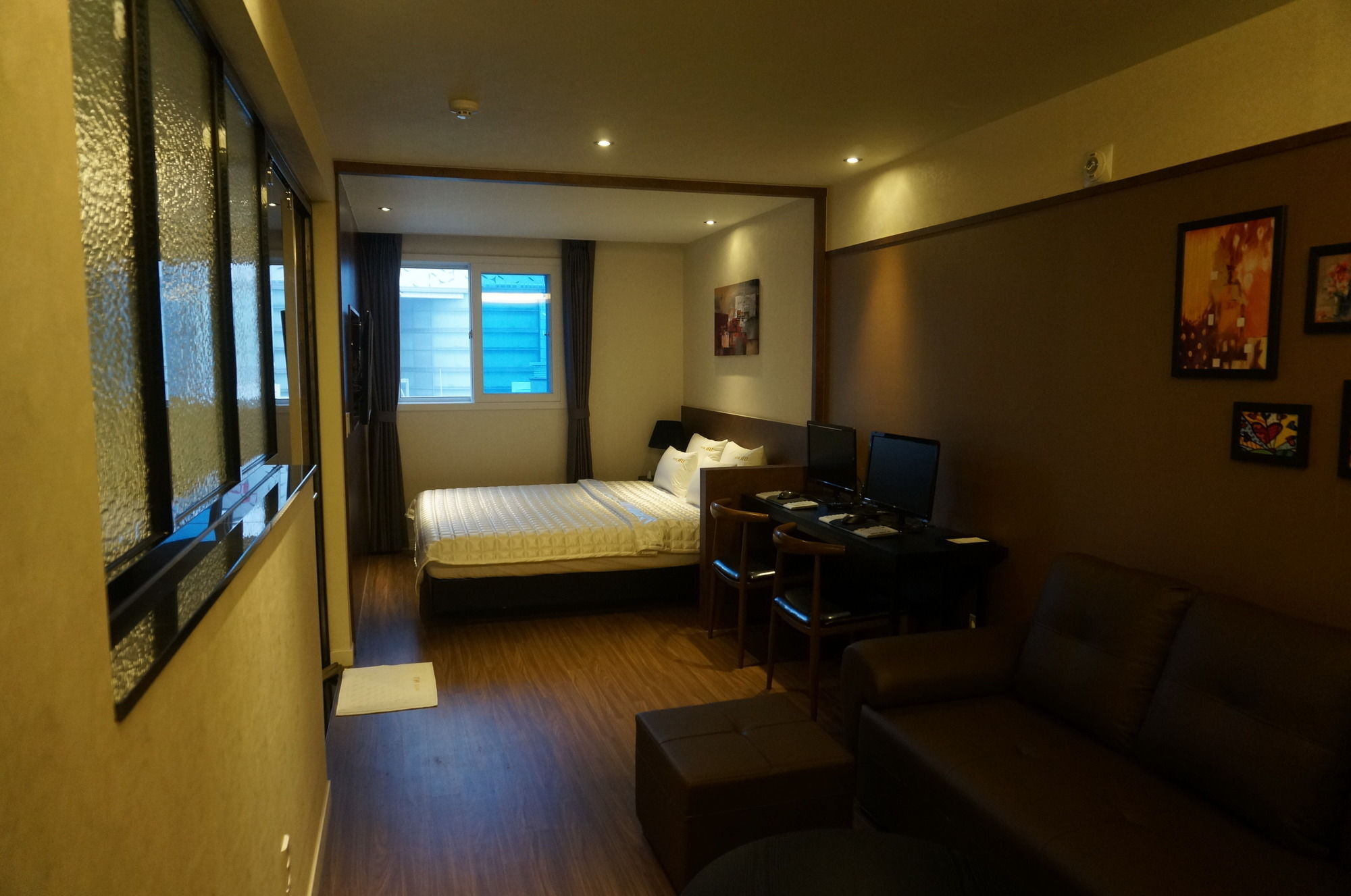 Hotel Mu