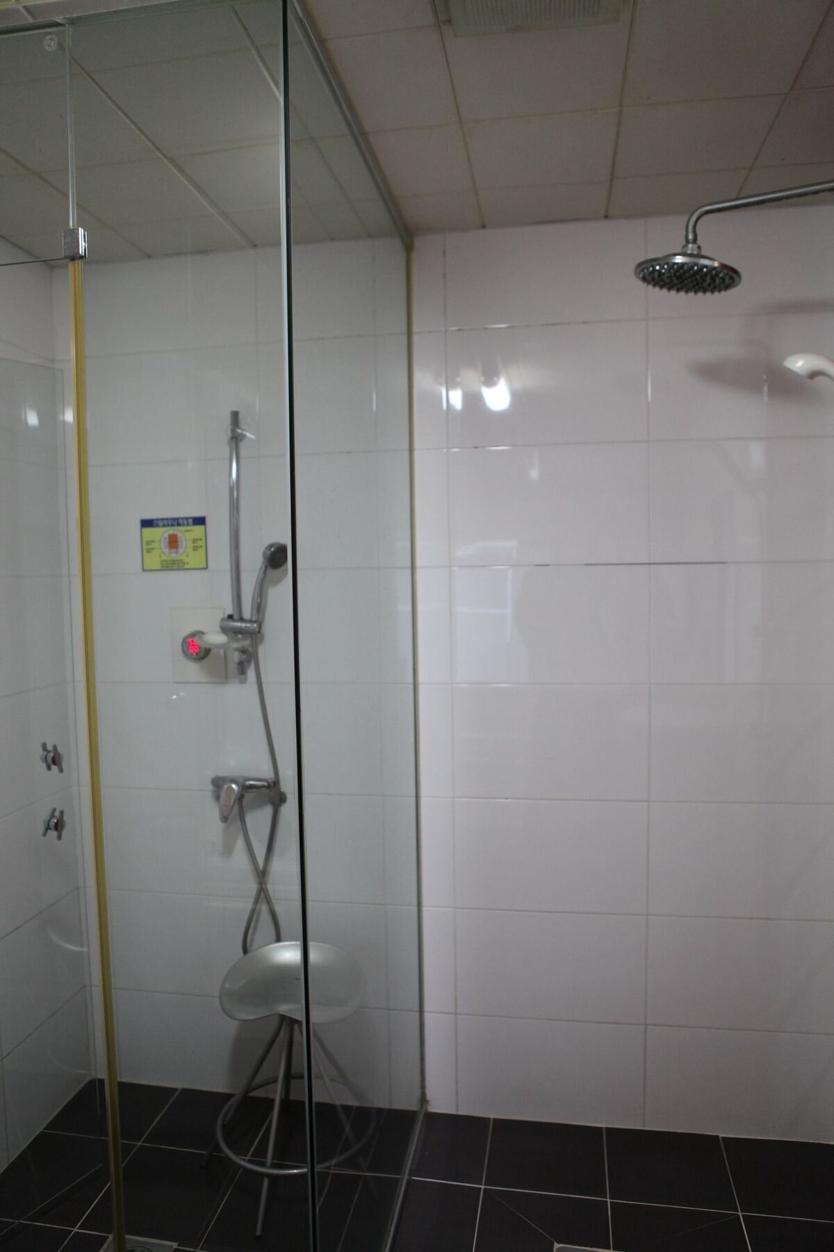 Motel V Songdo