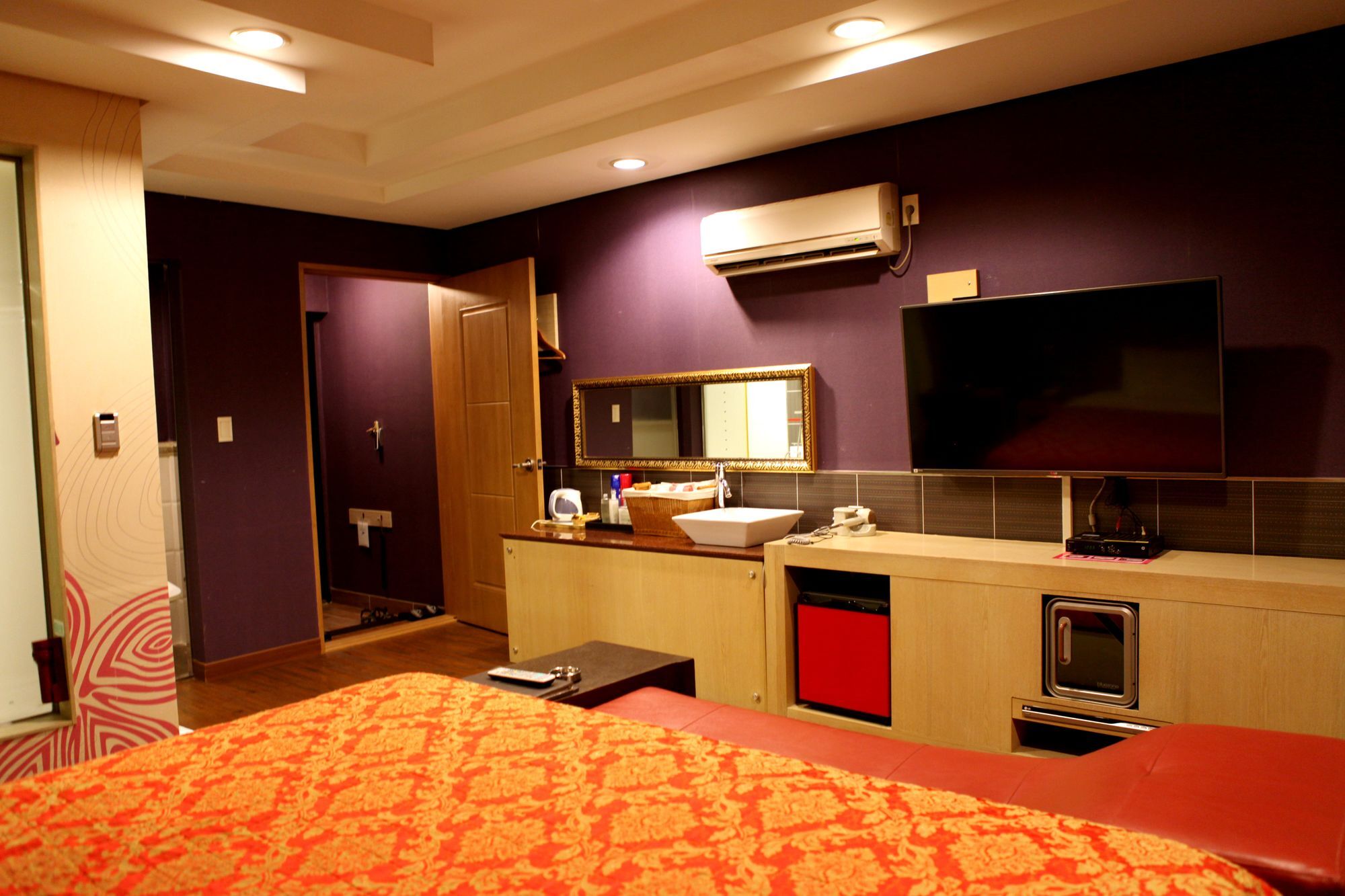 V Songdo Motel Busan