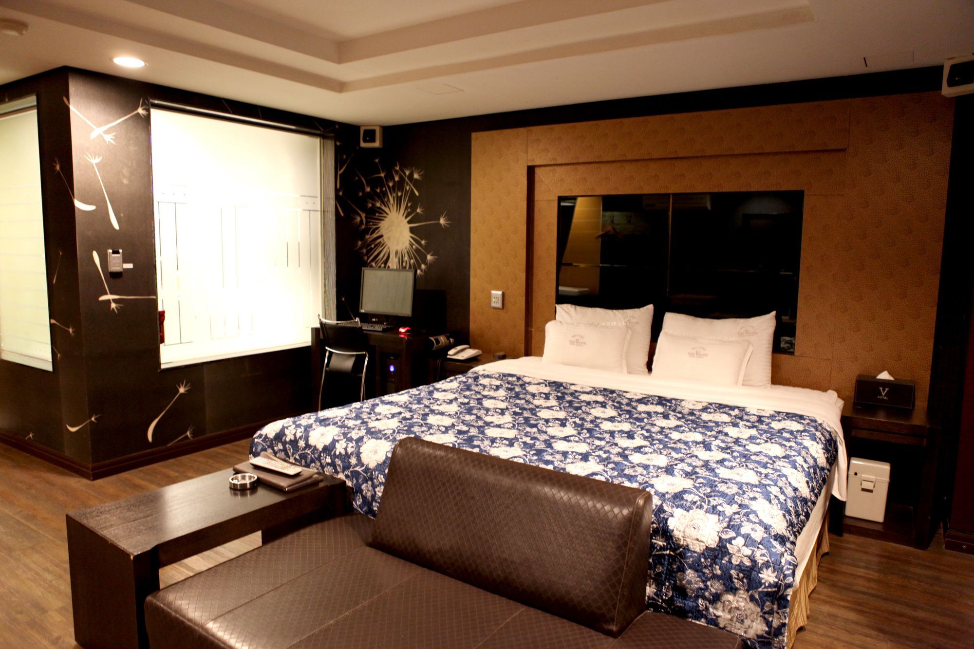 Motel V Songdo