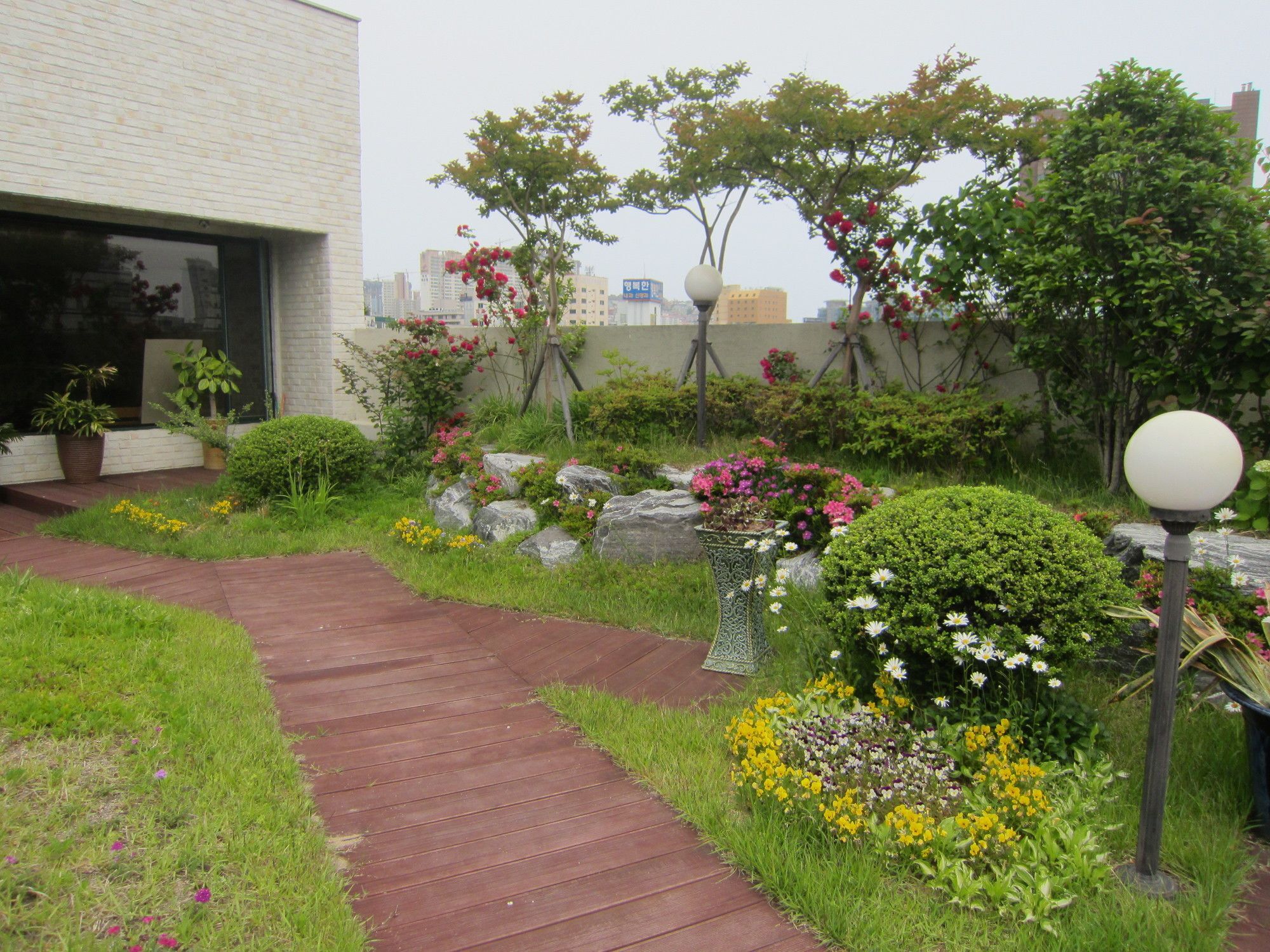 Hostel The New Day Busan