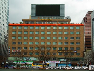 Hotel Ramada Encore By Wyndham Station 4*