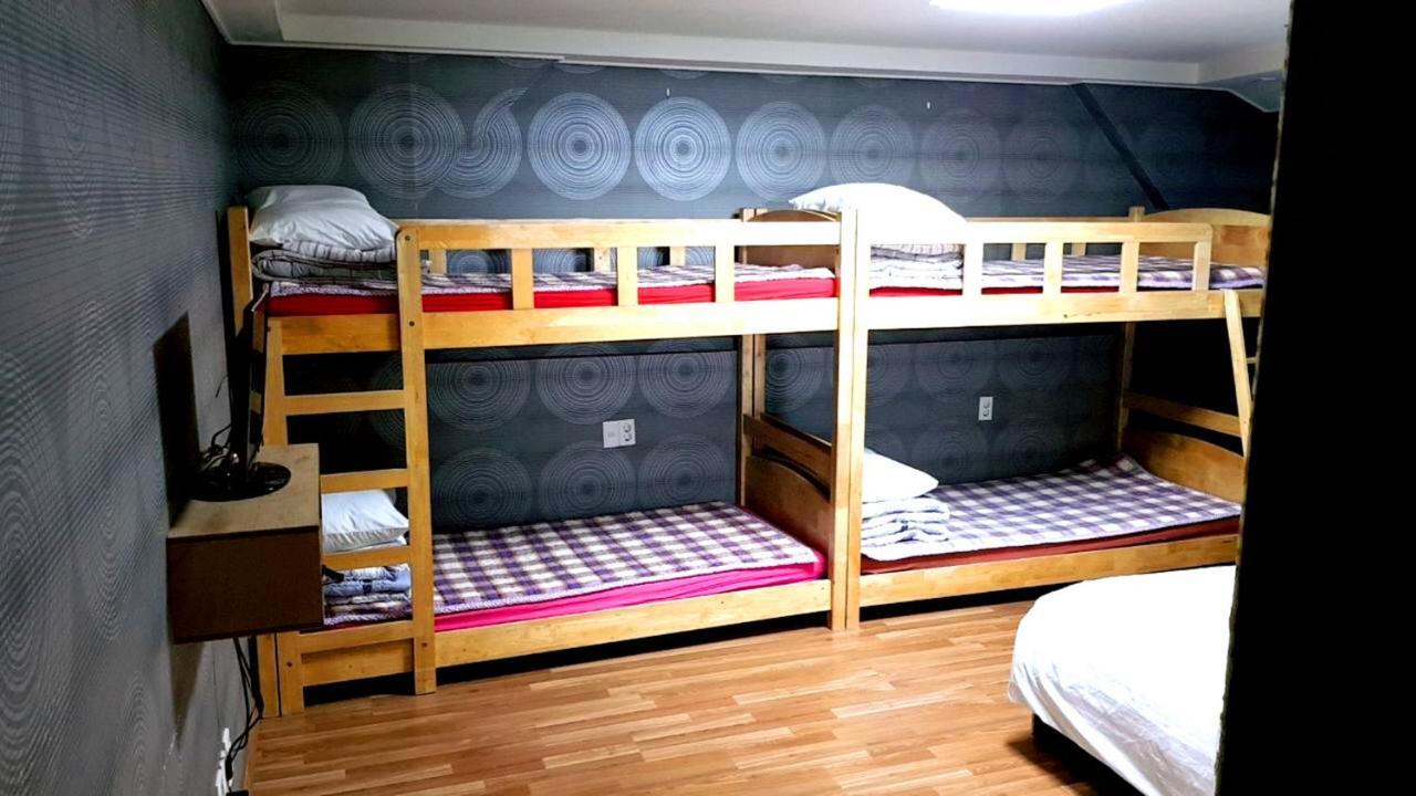 Popcorn Hostel