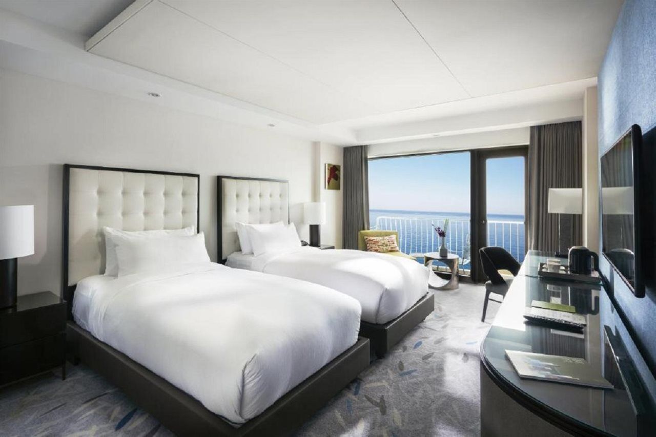 Paradise Hotel 5*
