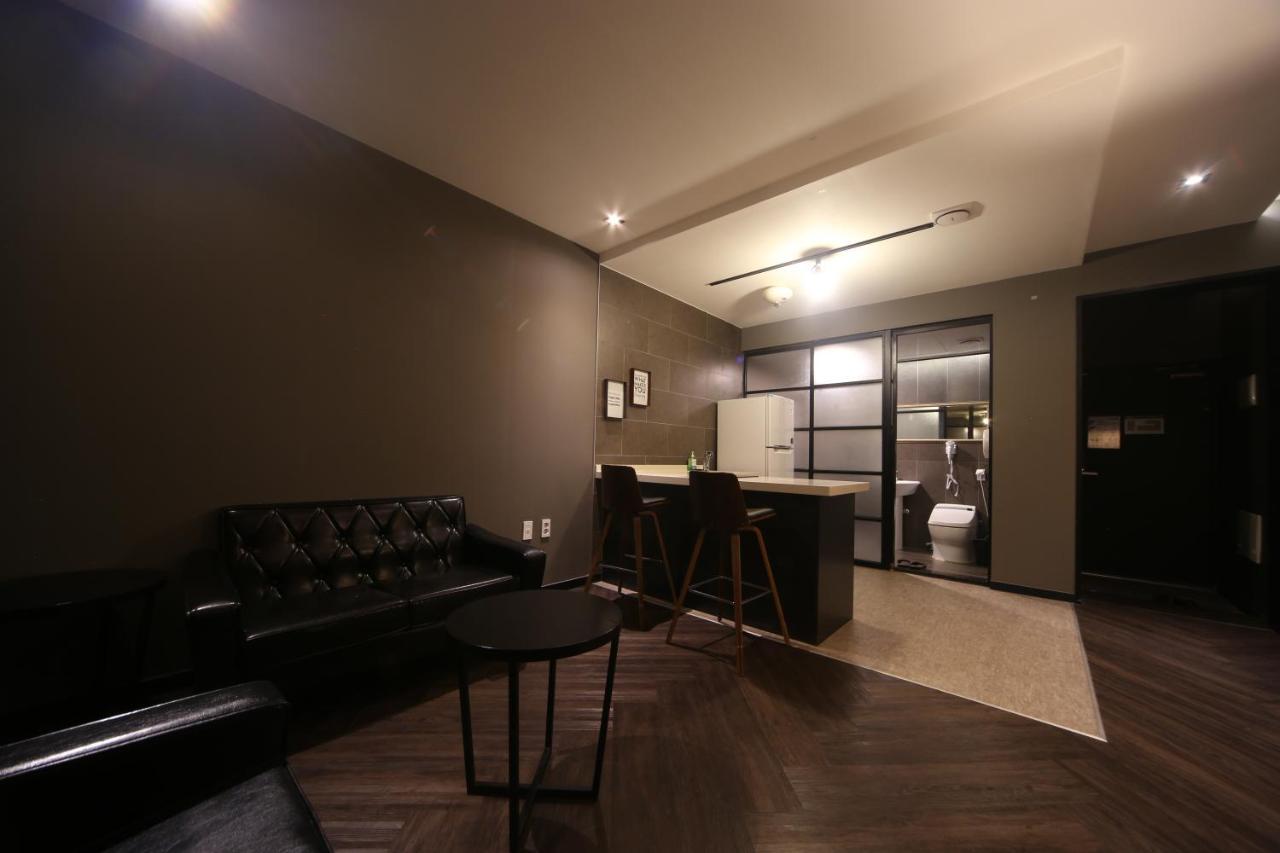 Beomil Brown Dot Busan