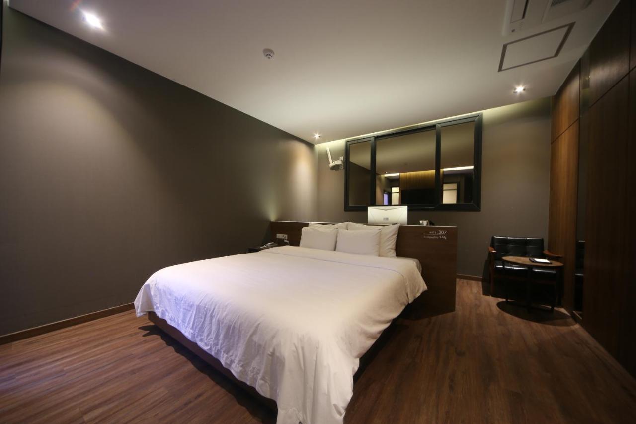Beomil Brown Dot 2*