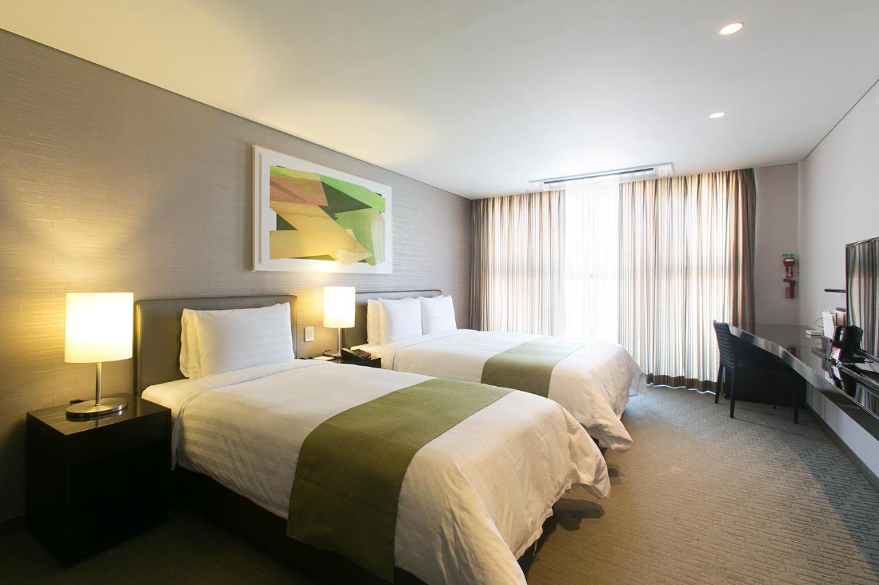 Hotel Aventree 3*