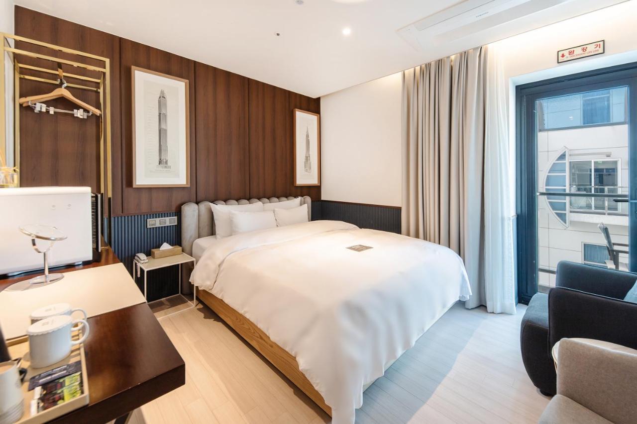 H Avenue Gwanganri Busan