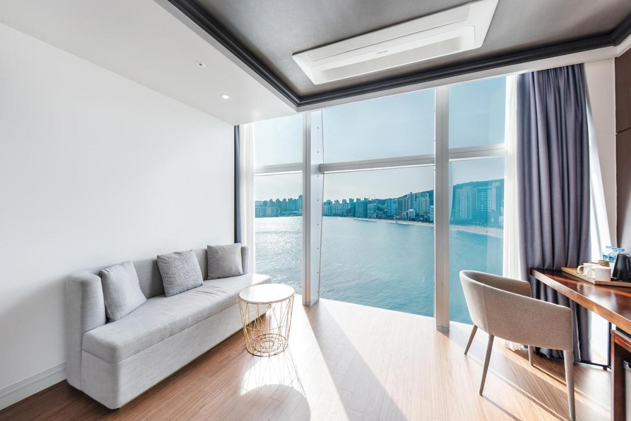 H Avenue Gwanganri Busan