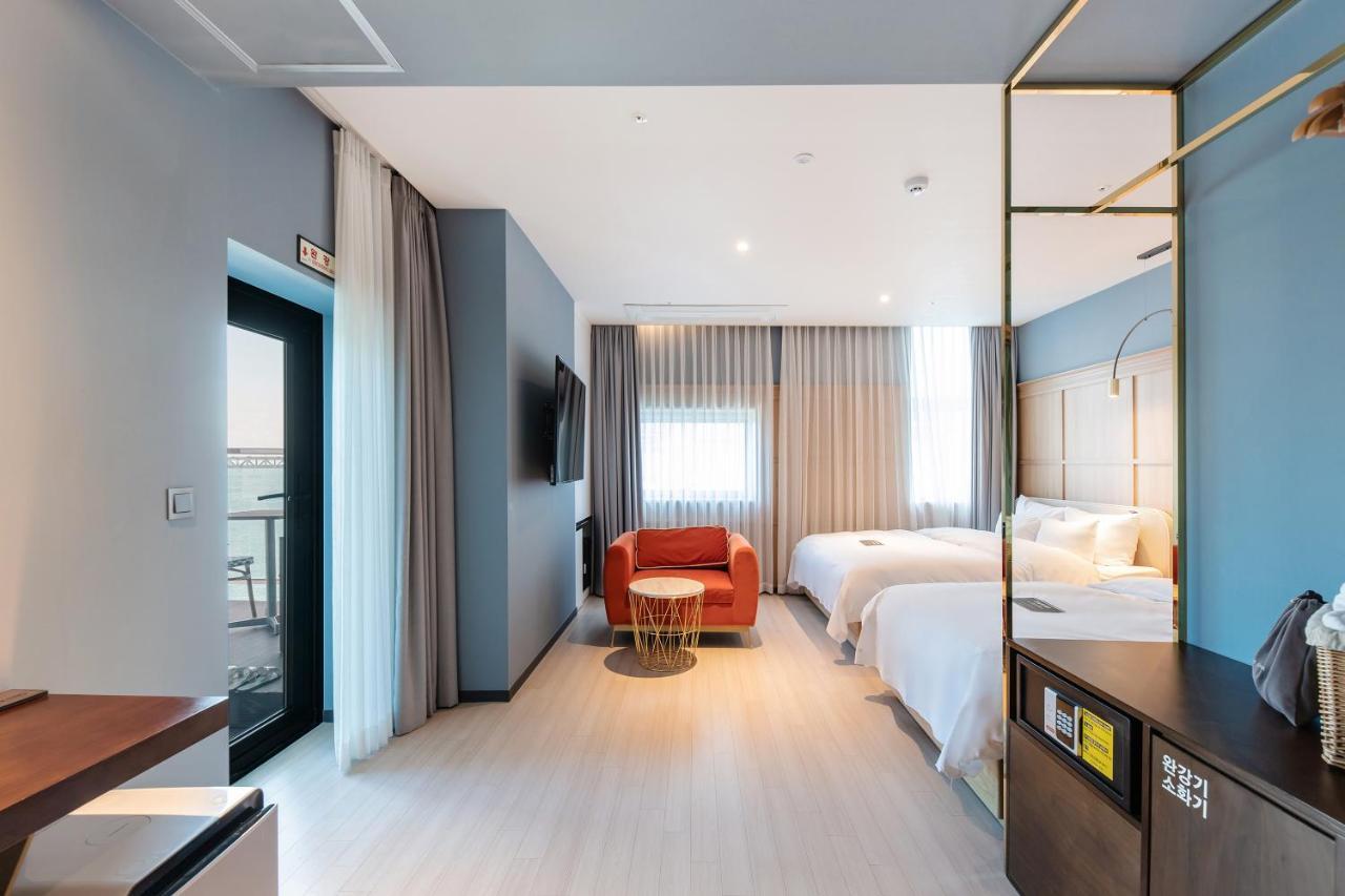 Hotel H Avenue Gwanganri