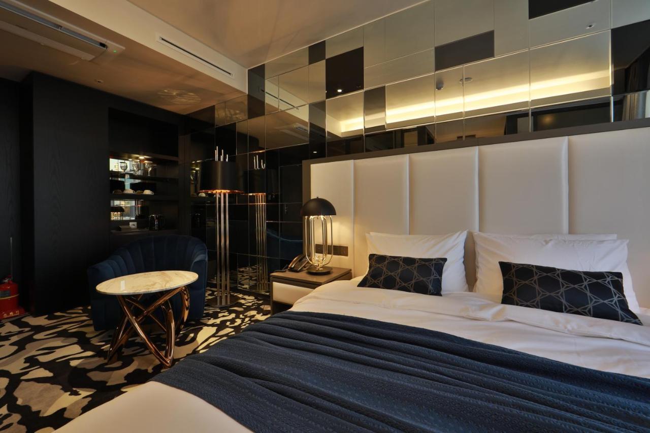 Louis Hamilton Gwangan Hotel