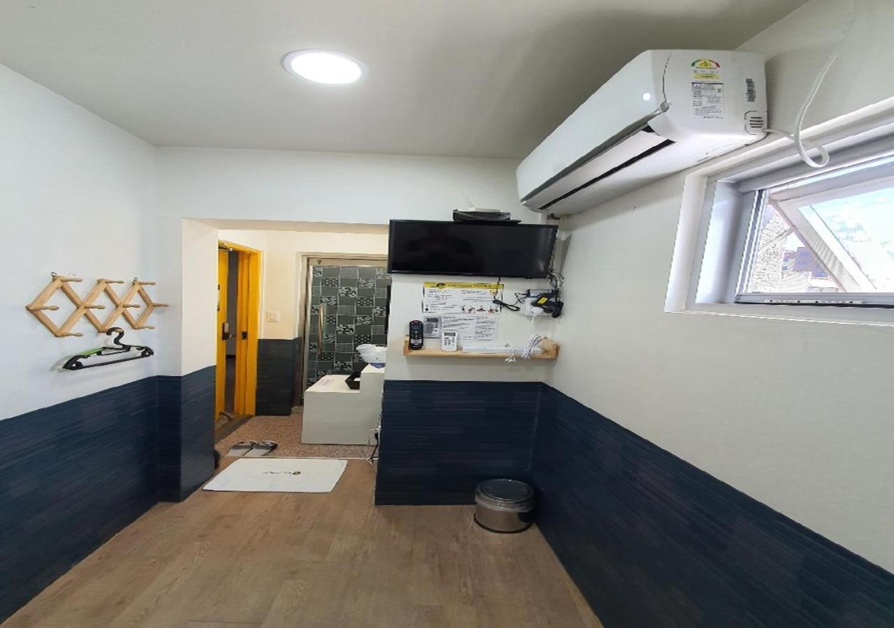 24 Nampo Station Guest house Busan