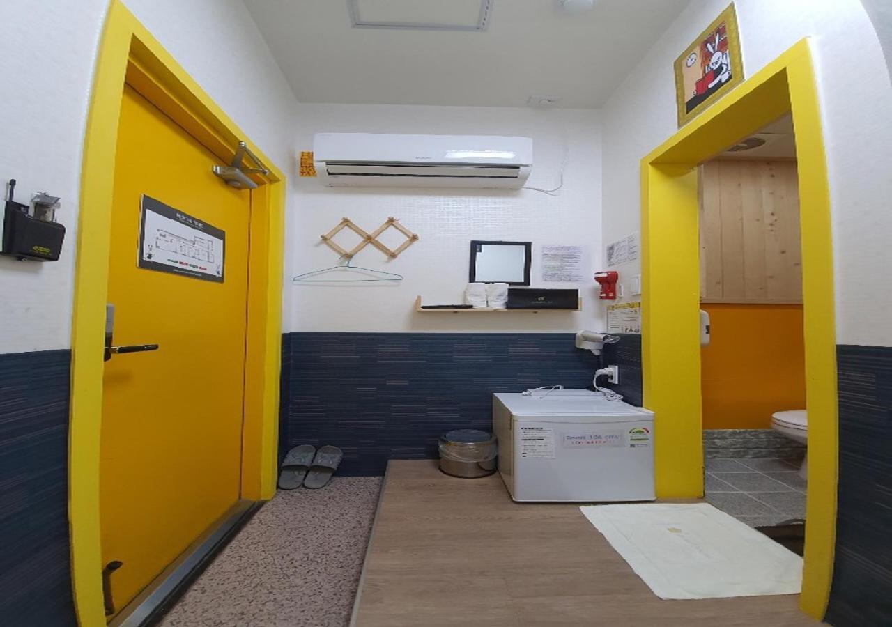 24 Nampo Station 2*