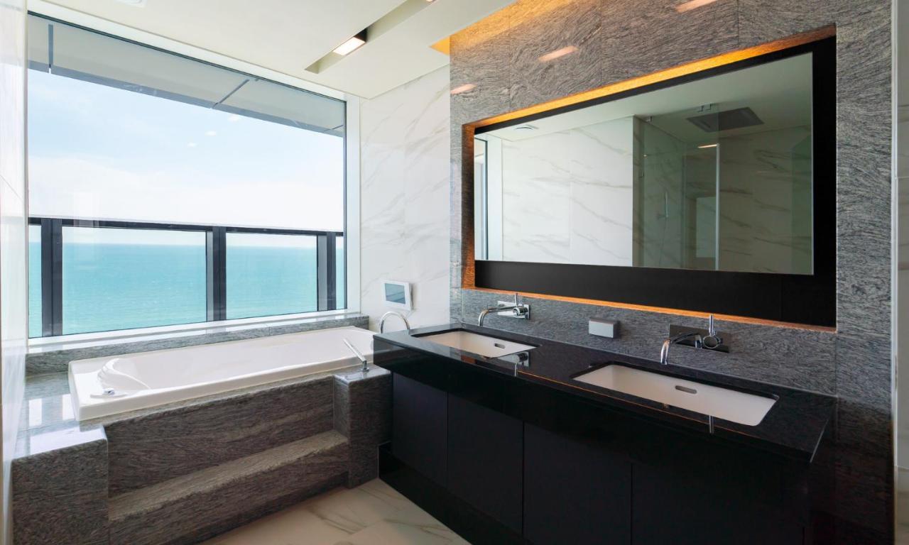 Grand Lct 4* Busan