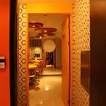 W Motel