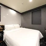 Hotel The Grang Gwangan