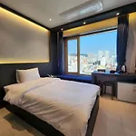 Gold Stone Hotel