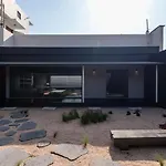Banwol Poolvilla