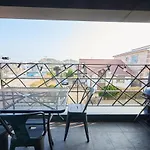 Ara House