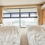 Ara House