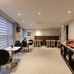 Brown Dot Hotel Hadan