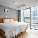 Haeundae Seacloud Hotel Residence