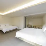 Bonatree Hotel