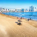 Penthouse Gwangan Located Main Enterance Of The Beach! Free Parking & Bbq With Amazing Patio!