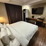 No. 25 Hotel Myeongji Oceanc City Business