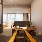 Gnb Hotel