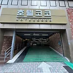 Songjeong Coco Hotel