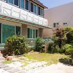 Almond House, Busan Gwang-An