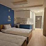 #2 Twin# 2 Minutes Run To The Sea, Close To The Sea, 5 Minutes To Club D Oasis Swimming Pool, Renewal Fresh Apartment