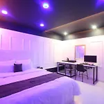 Gray Hotel