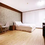 Hotel Orange
