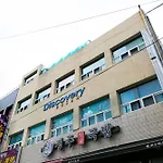 Discovery Busan Guesthouse