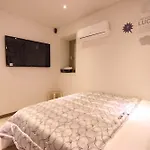 Seven Motel